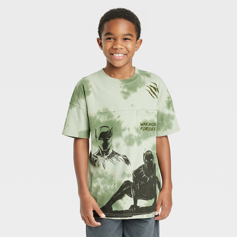 Boys’ Marvel x Black Panther Nikkolas Smith Short Sleeve Graphic T-shirt